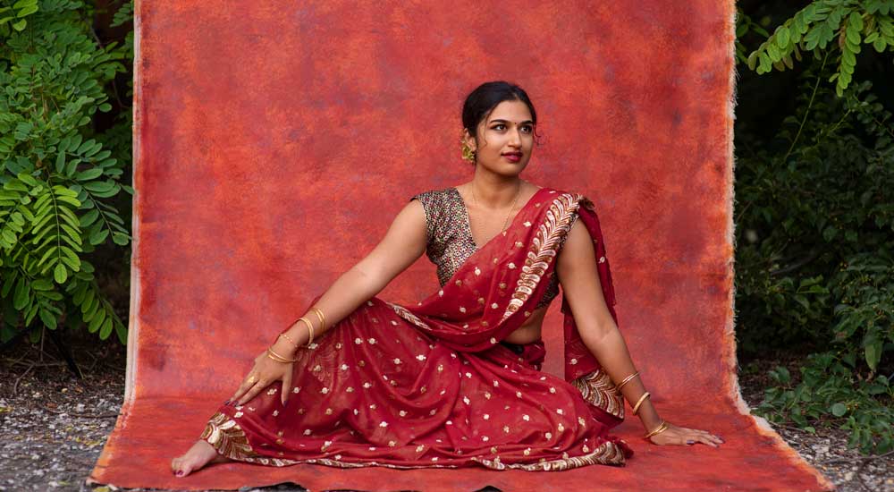 Ultimate Guide to Organza Fabric: Uses, Types, and Styling Tips